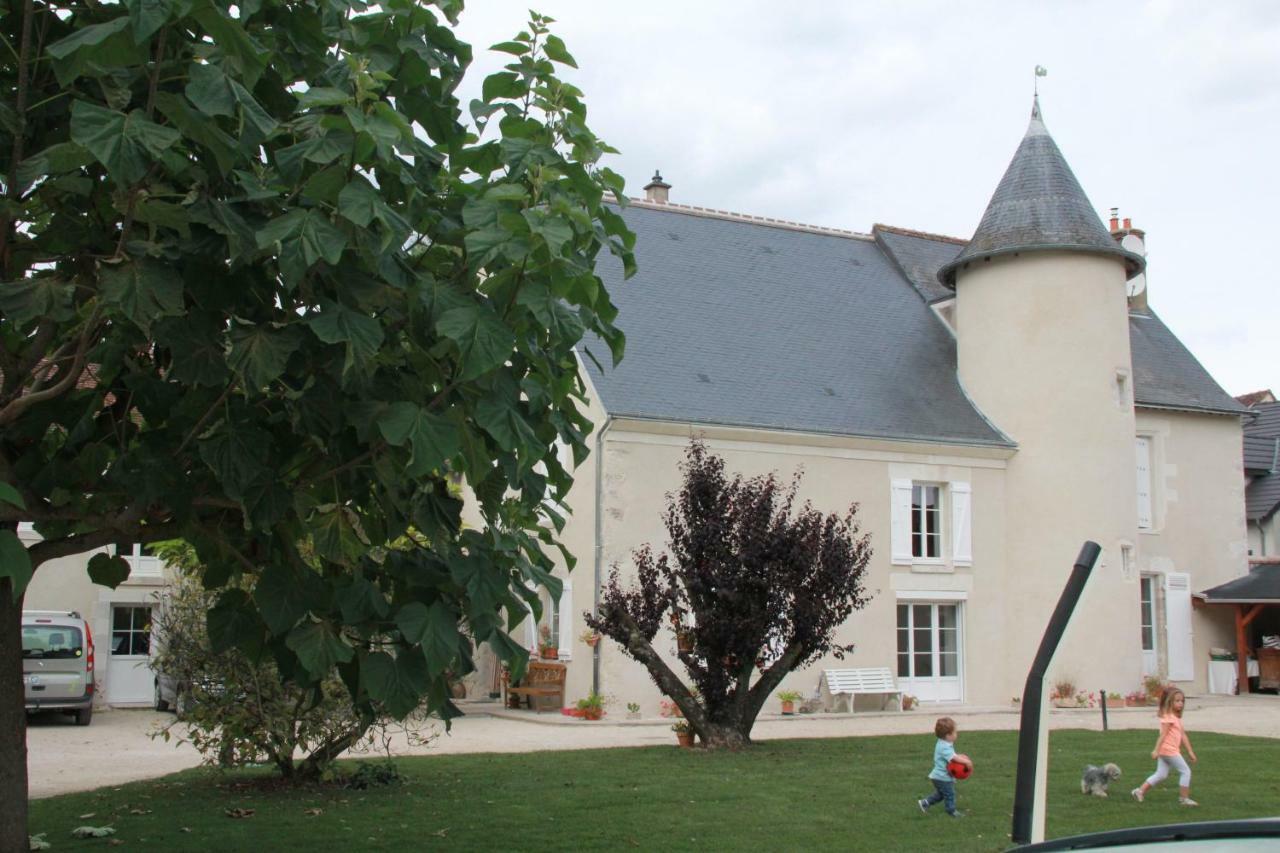 Bed and Breakfast Manoir Le Bout Du Pont Huisseau-sur-Cosson Exterior foto