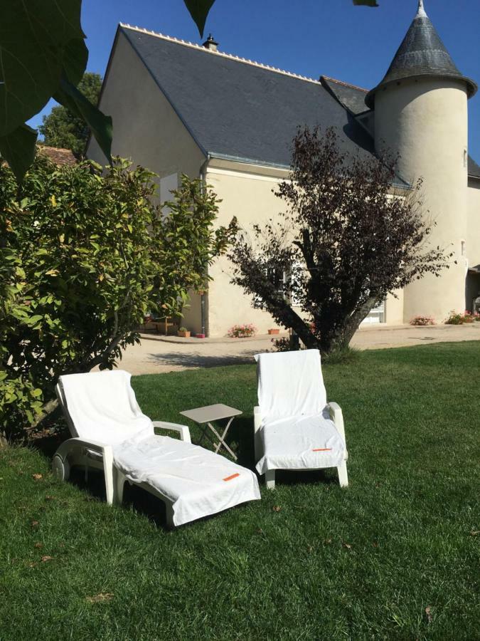 Bed and Breakfast Manoir Le Bout Du Pont Huisseau-sur-Cosson Exterior foto