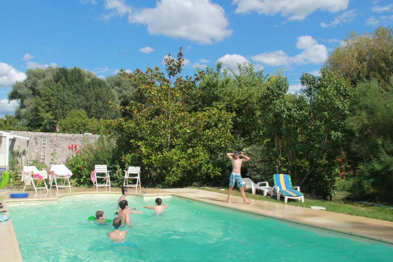Bed and Breakfast Manoir Le Bout Du Pont Huisseau-sur-Cosson Exterior foto